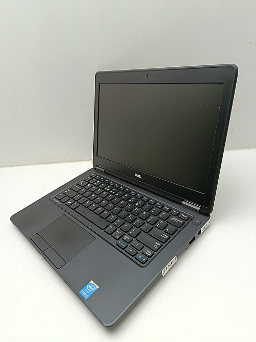 Ноутбук Dell Latitude E5250 i5-5ген\4+4\0\ АКБ- (товар вживаний) Луцк - изображение 3
