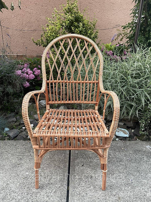 Стільчик плетений кухонний з лози Київ - фото 4