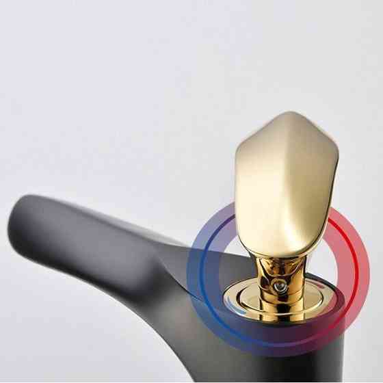 Смеситель дизайнерский для раковины кран в ванну однорычажный WanFan люкс качества Черный-золото Каменец-Подольский