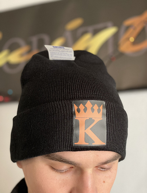 Черная шапка - KING с короной. Черновцы - изображение 3