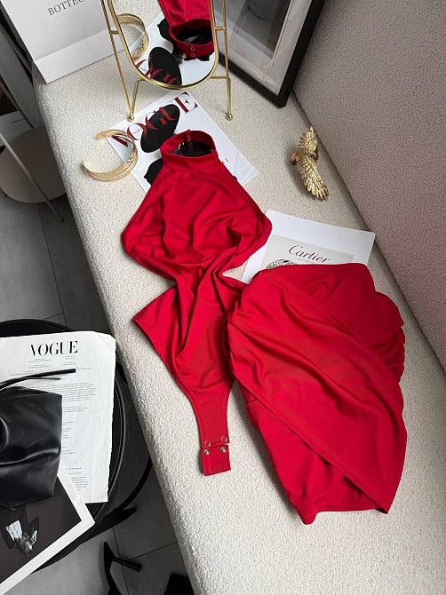 Женский стильный привлекательный костюм двойка боди + юбка микродайвинг Красный, 40/42 Одесса - изображение 4
