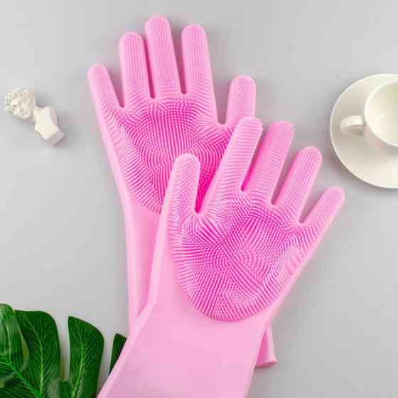 Силиконовые перчатки Magic Silicone Gloves Pink для уборки чистки мытья посуды для дома. Цвет: розовый JM-36 Львов