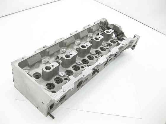 Mercedes-Benz  A6120102020 R6120160801 Головка блоку циліндрів без клапанів для двигуна OM612 Одесса