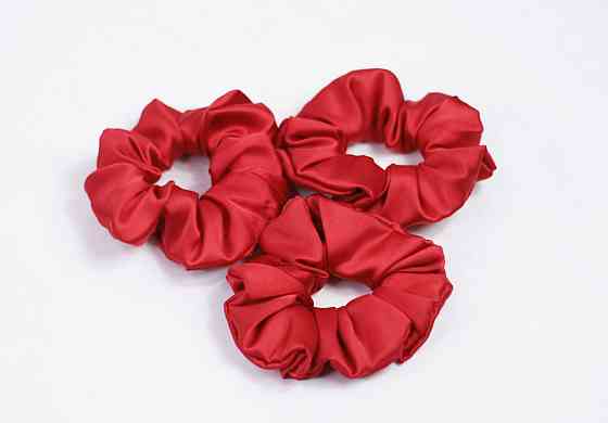 Скранч резинка для волосся шовкова Червоний Харків