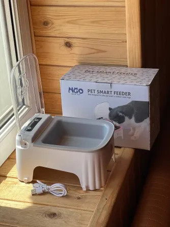 Умная автоматическая кормушка с таймером для кошек и собак 1 отсек 600 мл диспенсер для корма Коломыя