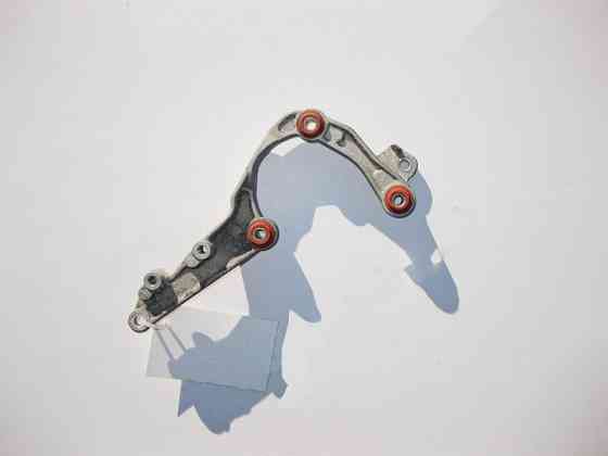 Mercedes-Benz  A2721413540 Кронштейн насоса продування каталізаторів двигунів M272 V6 2.5 3.0 3.5л M273 V8 4.6 5.5л Одесса