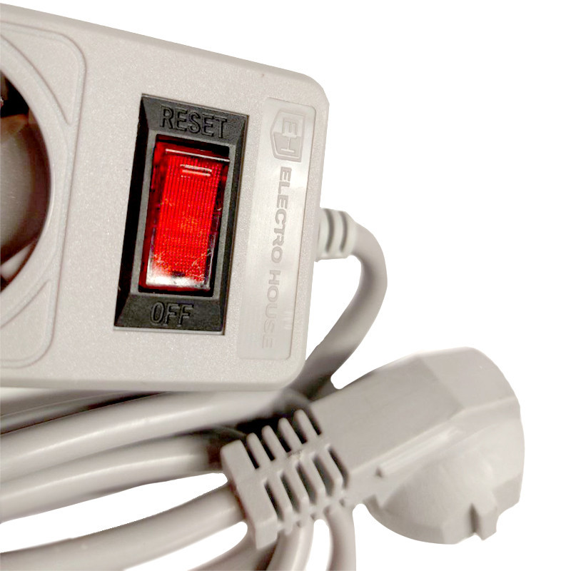 Сетевой фильтр с заземлением 3 гнезда, 2 м, серый Днепр - изображение 2