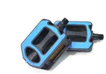Педали велосипедные горные (с катафотами, пластик, гладкие HS-JD-65) KL Мукачево