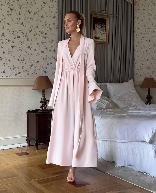 Жіноче романтичне приталене плаття костюмка Пудра Одеса - фото 5