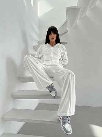 Жіночий прогулянковий костюм-двійка: кофта на блискавці та штани з велюру Білий, 46/48 Одеса