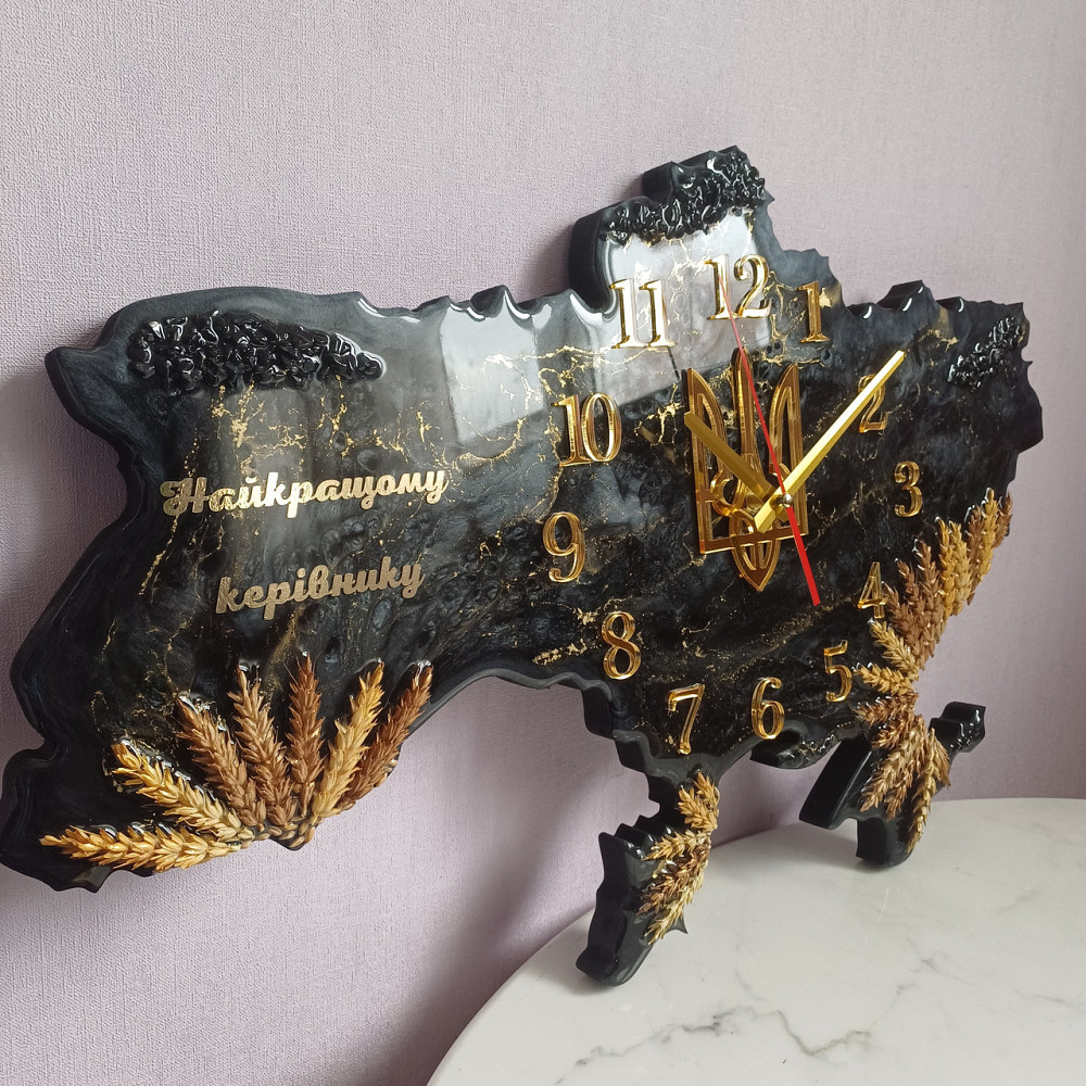 Часы настенные 50*32 см из эпоксидной смолы ручной работы 