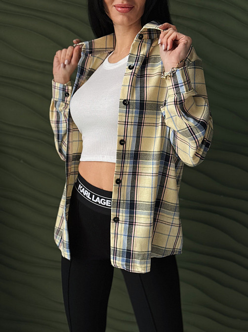 Женская рубашка в клетку оверсайз 