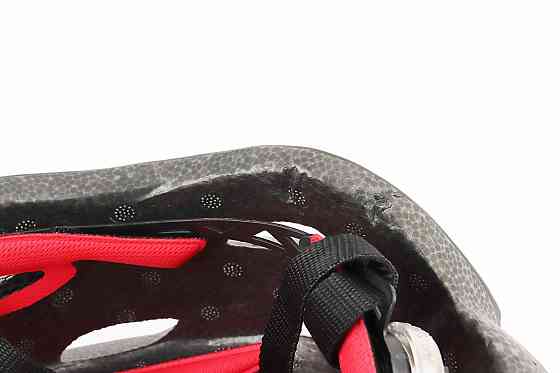 Шолом велосипедний L+ліхтар задній, знімний козирок, 19 вент. отворів, чорний матовий Київ