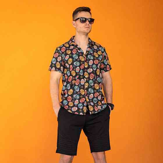 Мужская рубашка c коротким рукавом черная Pobedov Kolorovi cherepy Киев