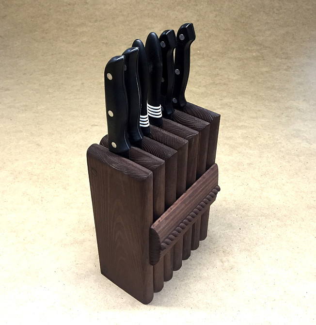 Подставка для ножей 