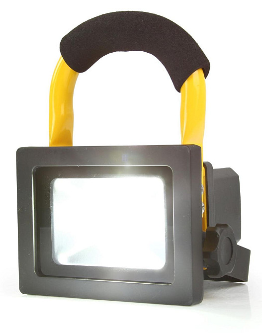 Світлодіодний прожектор акумуляторний 2400 лм з підставкою Mar-Pol (M82734) 50 Вт Нововолинськ - фото 9