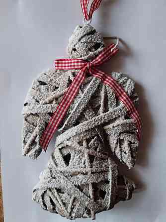 Дерев`яна іграшка на ялинку Янгол 20 на 14 см сіро-червоний Київ