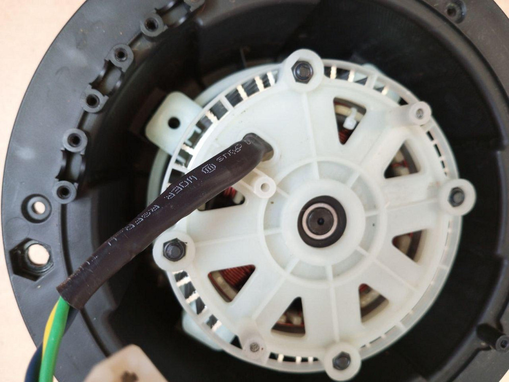 Двигатель Безсчеточный Аккумуляторной бесщеточной газонокосилки PARKSIDE PERFORMANCE PRMA 40-LI B2 Полтава - изображение 1