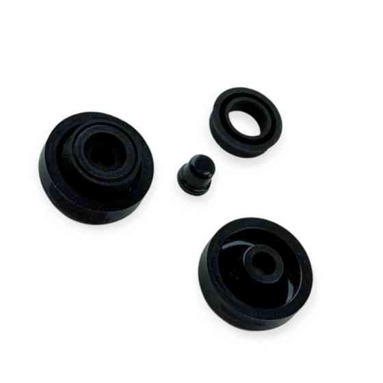 Ремкомплект гальмівного циліндра Москвич 2140 (манжети, пильовики) (5 шт) (d-22 мм) КРТ робочого Мукачево