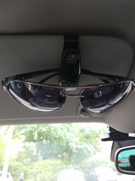 Держатель очков и пластиковых карточек на козырьке Киев - изображение 8