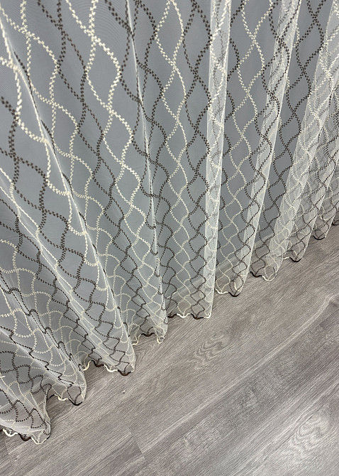 Тюль VR-Textil 1837т Фатин с вышивкой и люрексом Молочный с венге 300х270 см (40-191) Киев - изображение 8