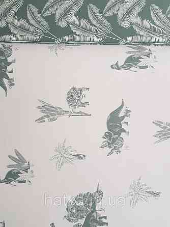 Обои флизелиновые детские  Caselio Our Planet животные динозавры пальмы папоротник серые на белом фоне Киев