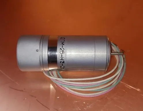 Двигун DPM-25-N3-01, електродвигун DPM25-N3-01 Харків