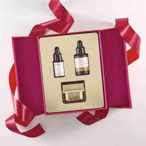 Набір Ревіталізувальний (крем + сироватка для обличчя + сироватка для очей) 50 мл + 30 мл + 15 мл Дніпро