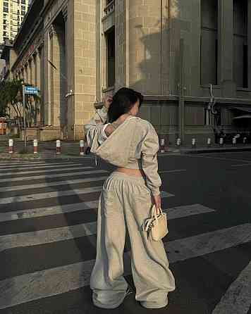 Женский стильный костюм двойка: кофта и штаны оверсайз кроя двунитка Одесса