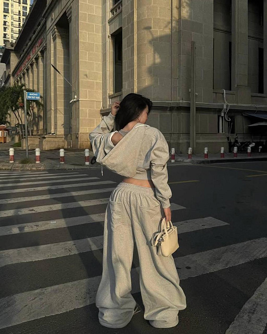 Женский стильный костюм двойка: кофта и штаны оверсайз кроя двунитка Одесса - изображение 3