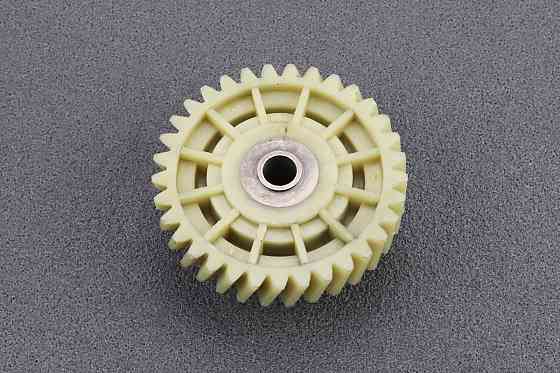 Шестерня привода ведуча (D-74mm, d1-10mm, d2-20mm, H-32,5mm, Z-33 нахил зубів вправо) Vorskla Киев