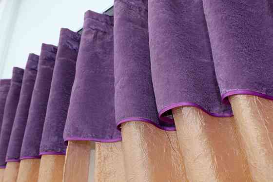 Кухонные шторы VR-Textil № 073к с ламбрекеном и подхватами персиковый с фиолетовым 265х170 см (52-0173) Киев