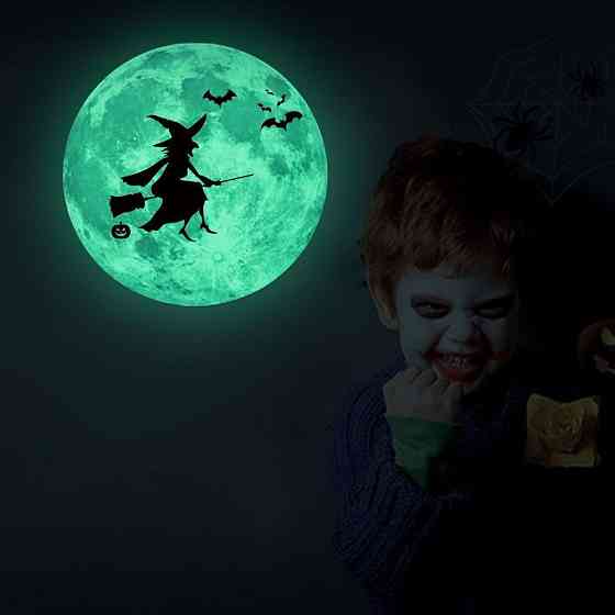 Наклейка на Хелловін Місяць фосфорний з відьмою та кажанами для декору стін Київ