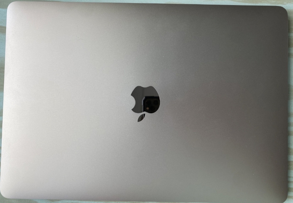 Ноутбук: MacBook Air 13 M1 8/256Gb Киев - изображение 1