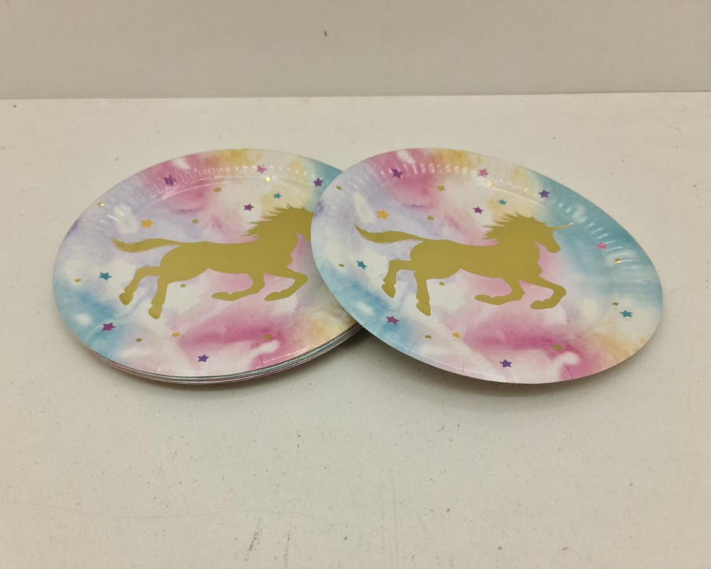 Тарелки бумажные одноразовые  