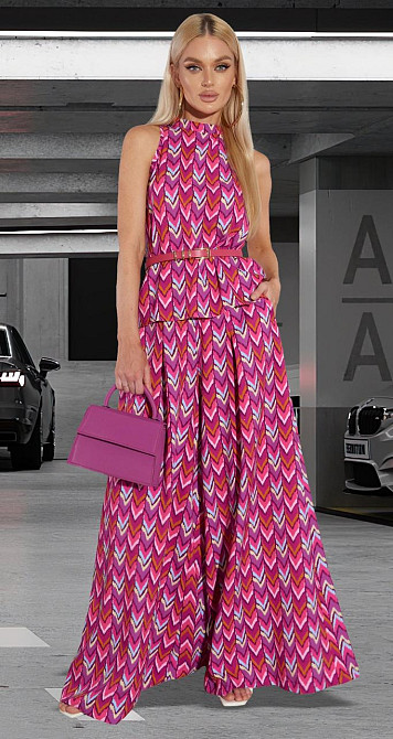 Красивый брючный костюм (42) Киев - изображение 1