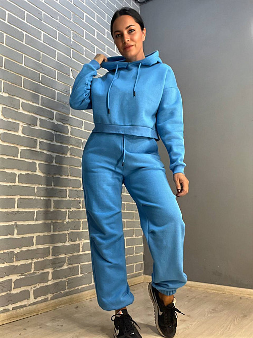 Костюм женский Quzen 478-480 короткое худи с капюшоном и брюки джоггеры на резинке флис голубой, голубой, L Киев - изображение 1