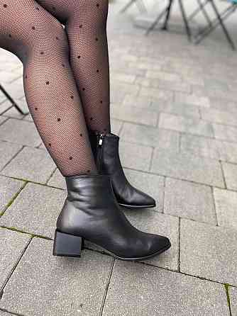 Черевики жіночі No brend 4057 чорні (весна-осінь, шкіра натуральна) (6126) Коломия