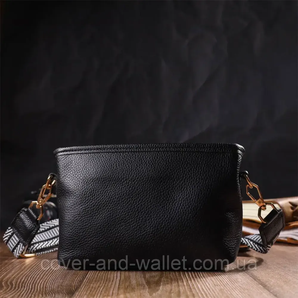 Небольшая женская сумка на плечо из натуральной кожи черного цвета Leather Collection Киев - изображение 8