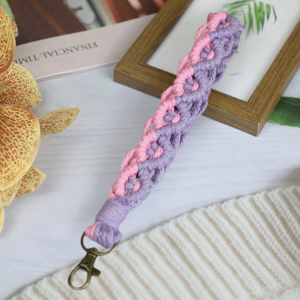 Набір макраме для плетіння і в'язання брелока "Петля" для ключів і аксесуарів 22х3см, фіолетовий з рожевим Кам'янець-Подільський - фото 5