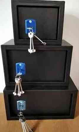 Мини сейф,для дома ,офиса.Для денег,драгоценностей Киев