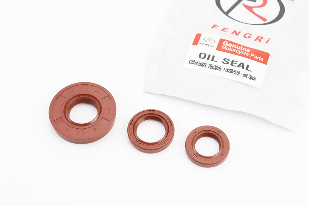 Сальники к-кт 3шт (17x28x5,5; 20x30x6; 20x42x8/9) двигуна, Yamaha 3KJ, від 20шт -20% Київ - фото 1