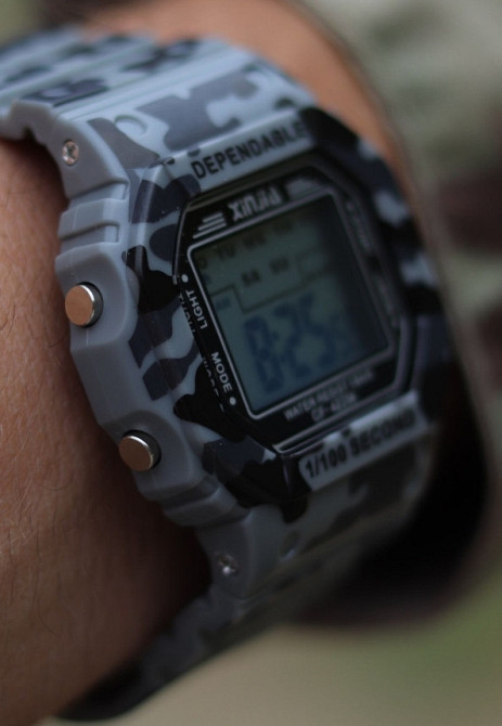 Мужские тактические часы Xinjia камуфляжные Цифровые Секундомер/таймер. Киев - изображение 1