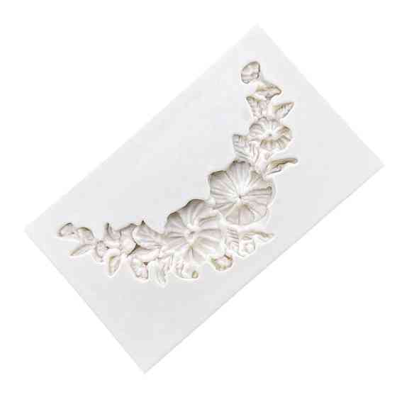 Молд силиконовый Цветочки 43 на 72 мм серый Киев