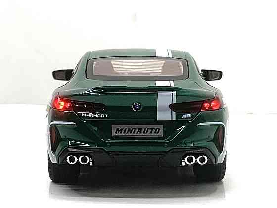 Машина Автосвіт BMW M8 інерційна відчиняються двері капот багажник 20 см Зелена (AP-2056) Чернигов