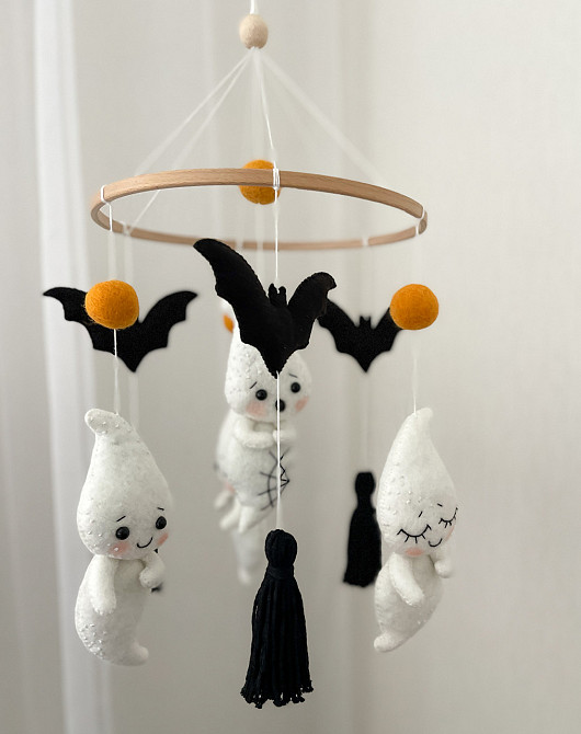 Мобіль на ліжечко для немовлят WoollyFox " Веселі привиди" Київ - фото 2