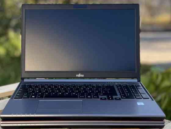 Ноутбук Fujitsu E756/i7-6600U / 16Gb. / SSD 256Gb. / 15.6
