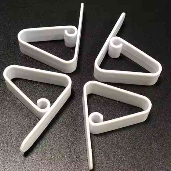 Затискачі для скатертини для столу Білі (12 шт./уп.), фіксатор тримач для скатертини пластиковий Вінниця