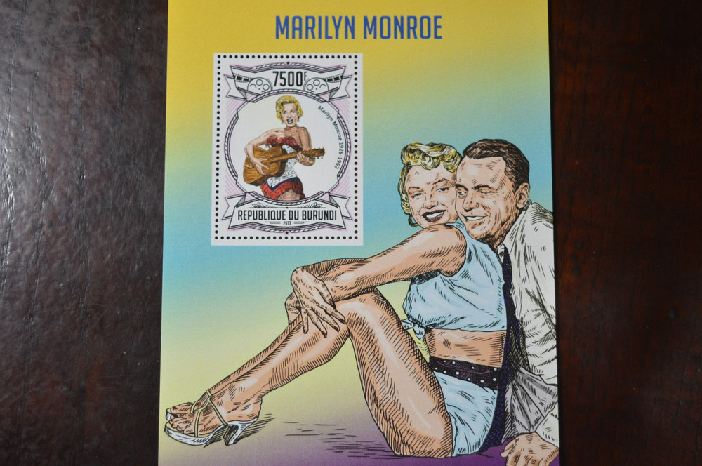 Бурунді. Марки. Блок. (А-39) Полтава - фото 1