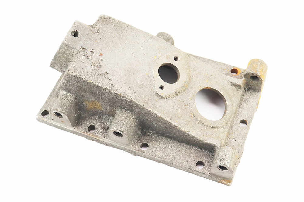 УЦІНКА МБ-M175/195N Кришка редуктора верхня 101-2 (2 отвір) Тип 1 (дефект лиття, див. фото) Київ - фото 1